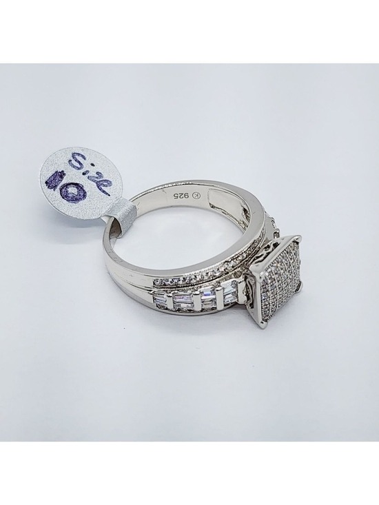 Jewelry - Brand New Sterling Silver 925 square design woman ring
